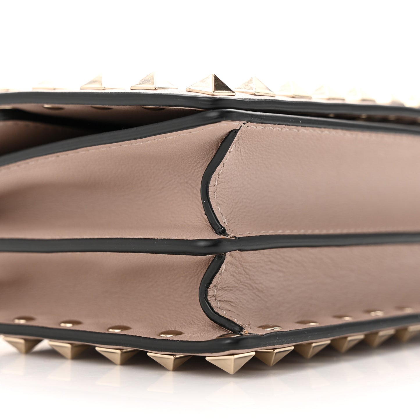 Calfskin Rockstud Chain Pouch Poudre