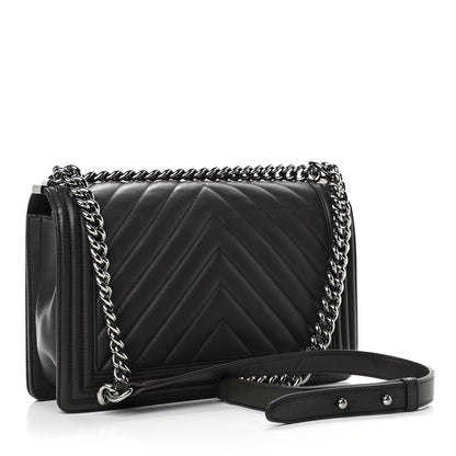 Chanel Calfskin Chevron Quilted New Medium Boy Flap Grey 3 of 7