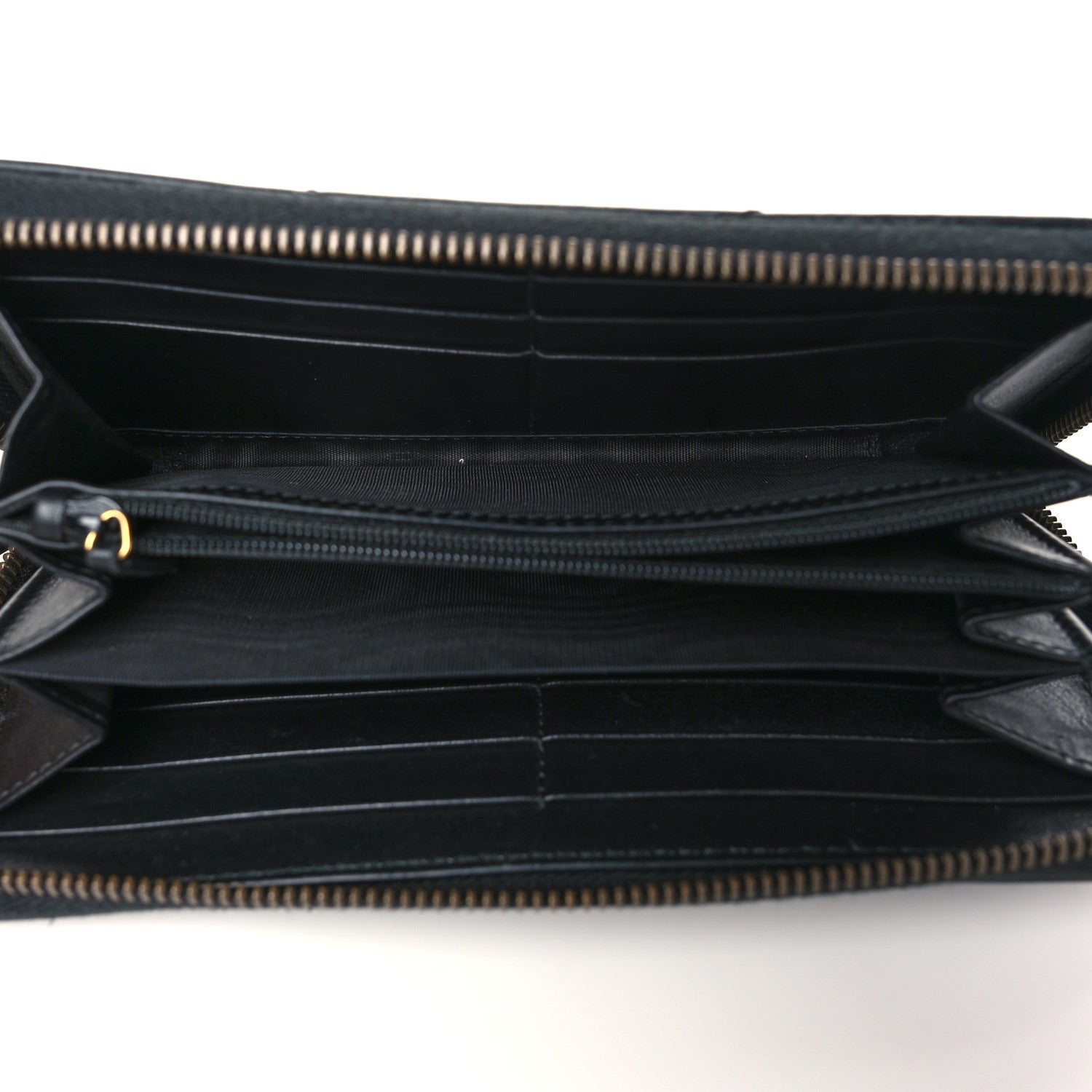 Gucci Calfskin Matelasse GG Marmont Zip Around Wallet Black 5 of 6