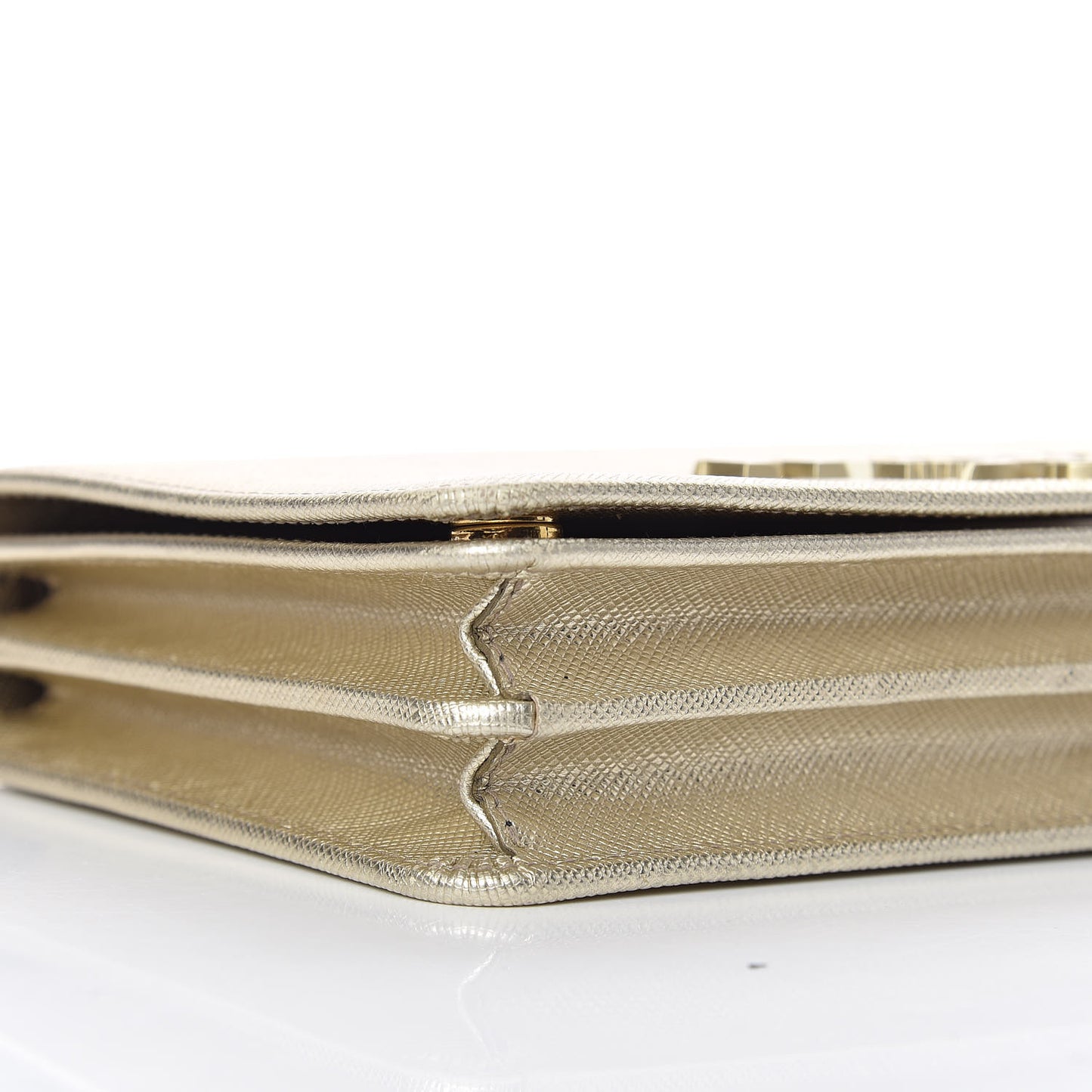 Metallic Saffiano Lux Chain Wallet Pirite