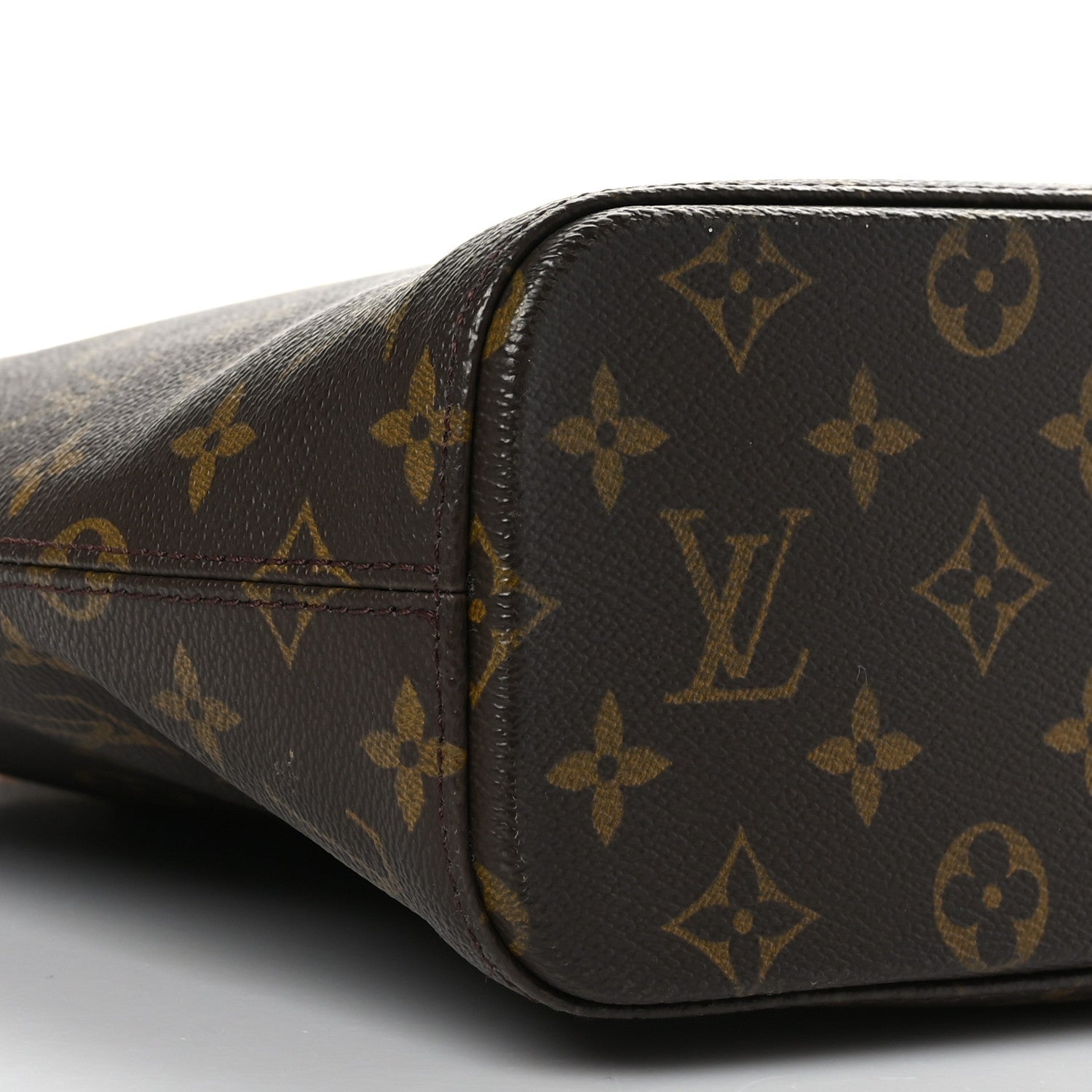 Louis Vuitton Monogram Luco 7 of 8