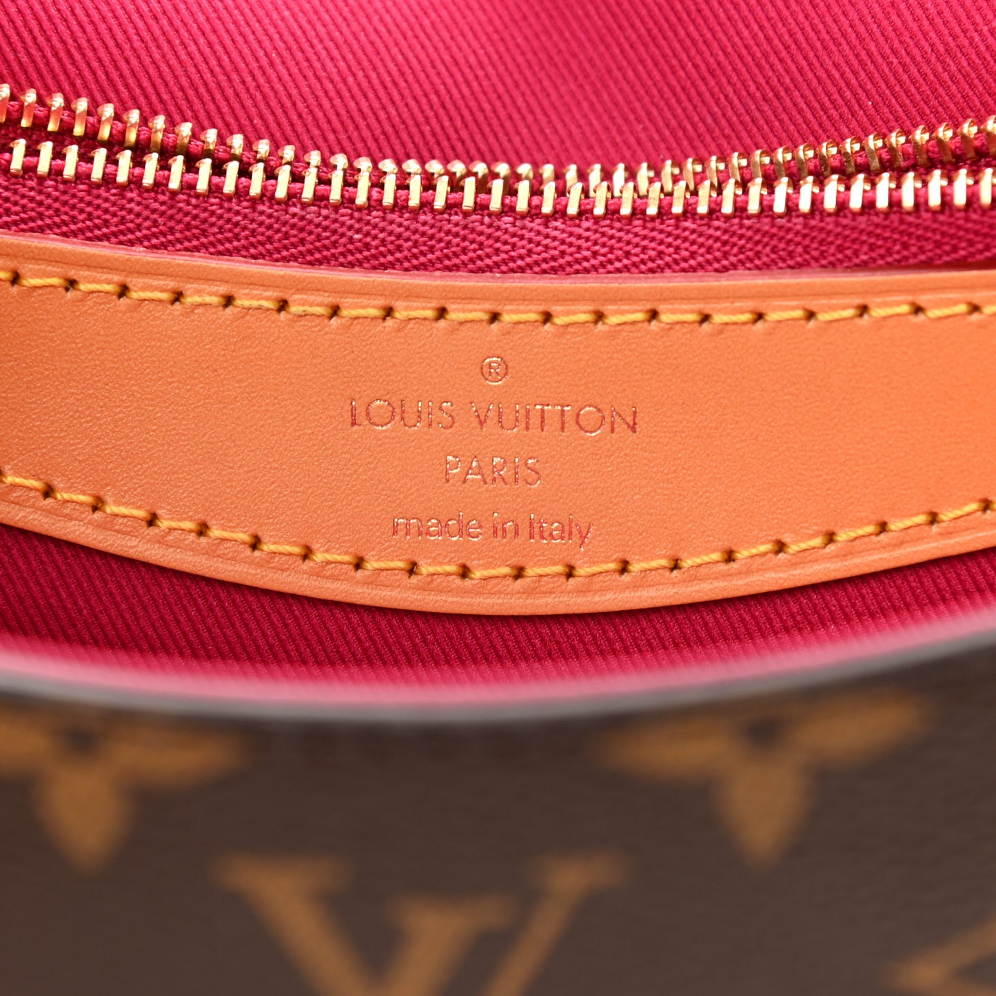 Monogram Diane Fuchsia