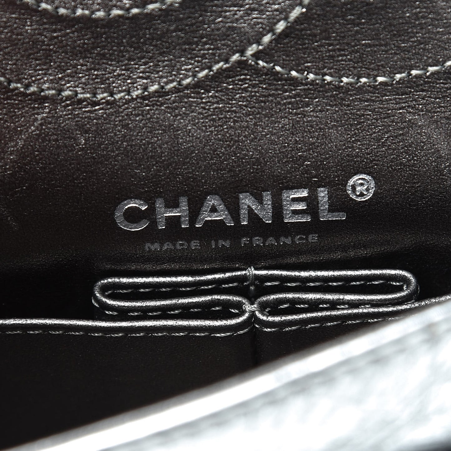 Metallic Aged Calfskin Quilted 2.55 Reissue 225 Flap Silver