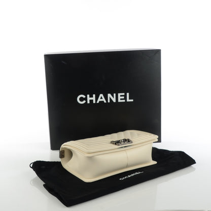 Chanel Calfskin Chevron Medium Boy Flap White 4 of 8