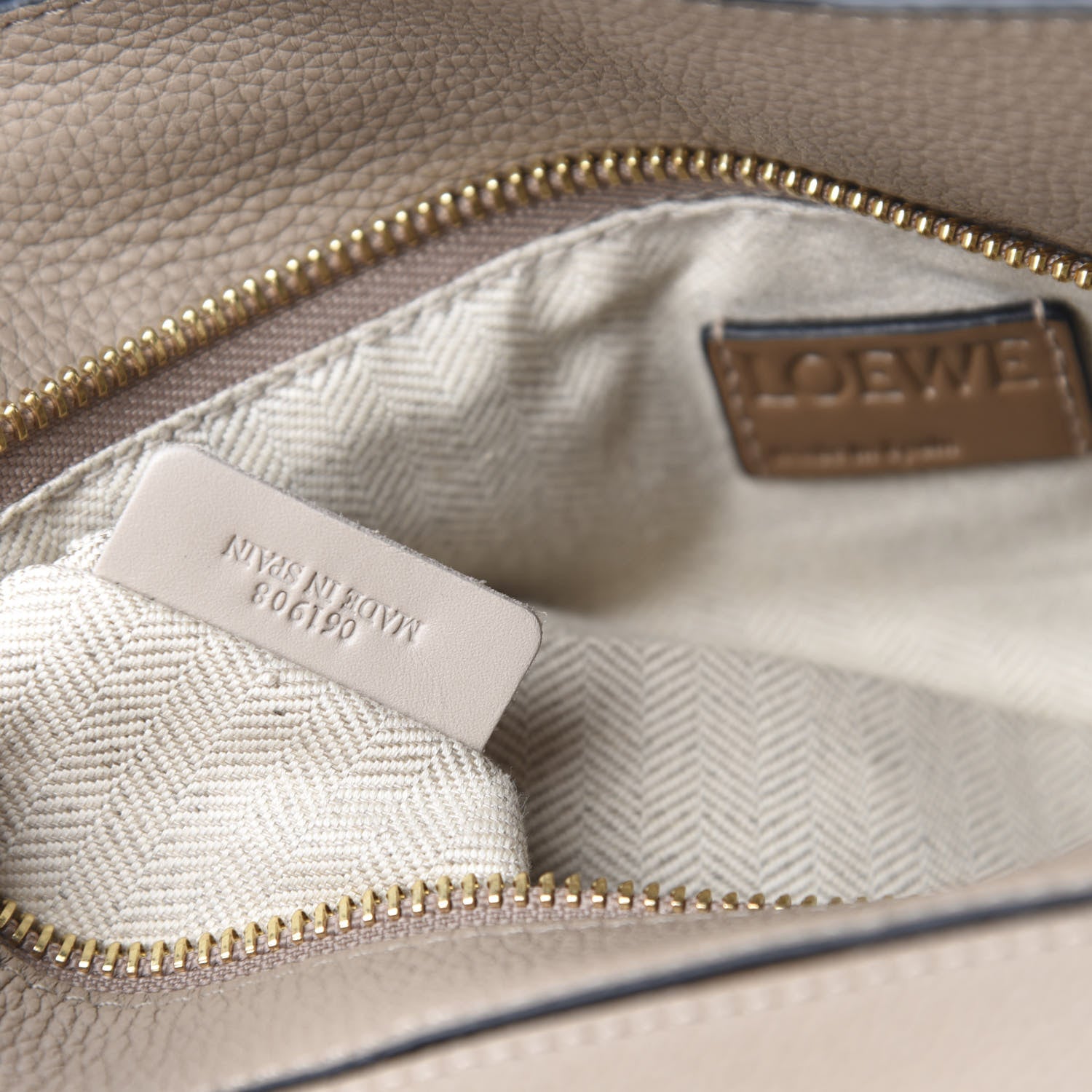 Loewe Grained Calfskin Small Puzzle Bag Sand Mink 9 of 10