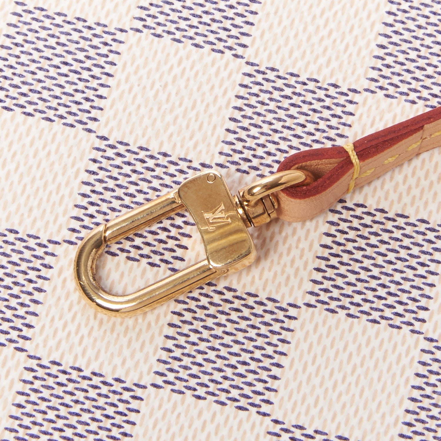 Louis Vuitton Damier Azur Summer Trunks MM GM Pochette 8 of 8