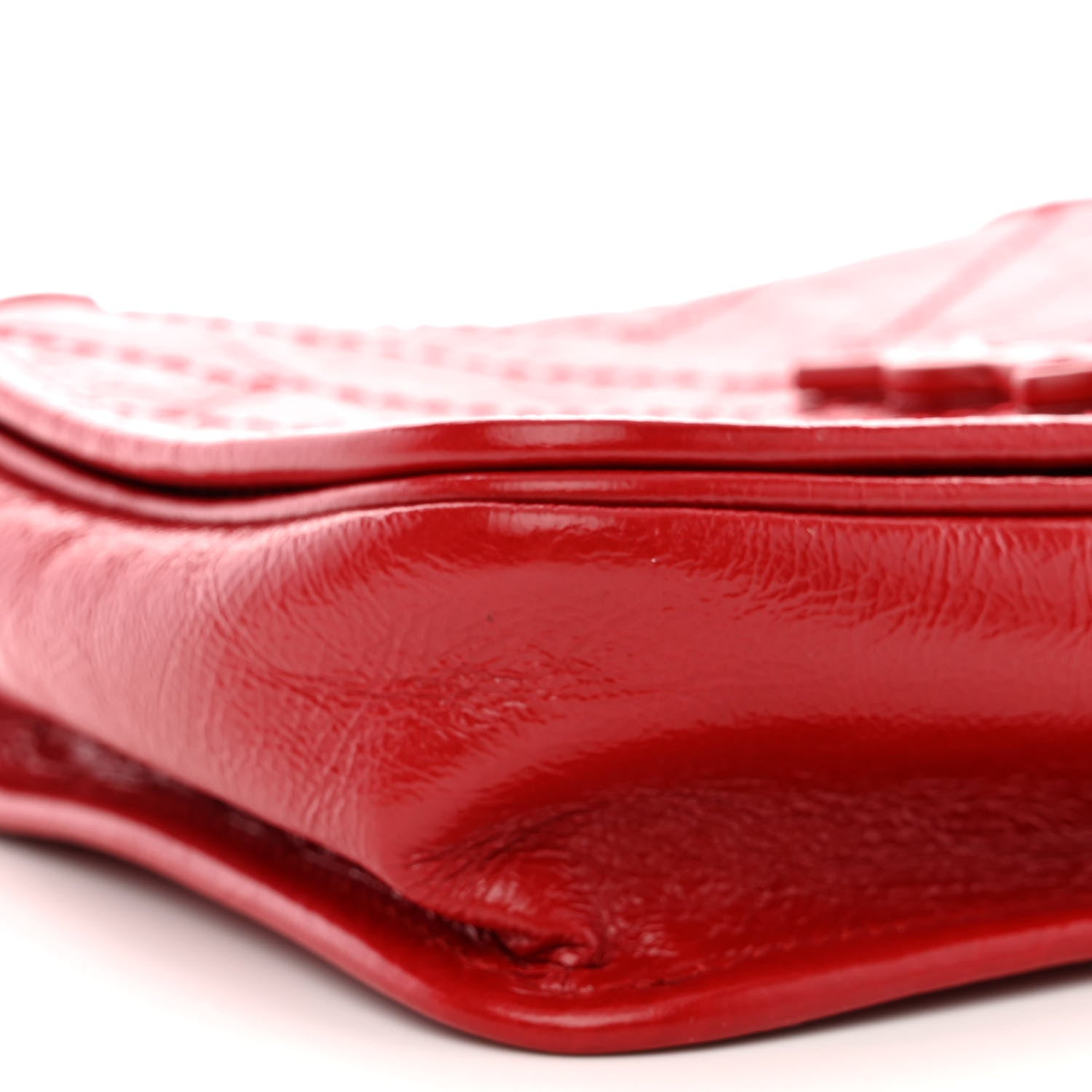 Saint Laurent Crinkled Calfskin Matelasse Monogram Niki Chain Wallet Red 9 of 12