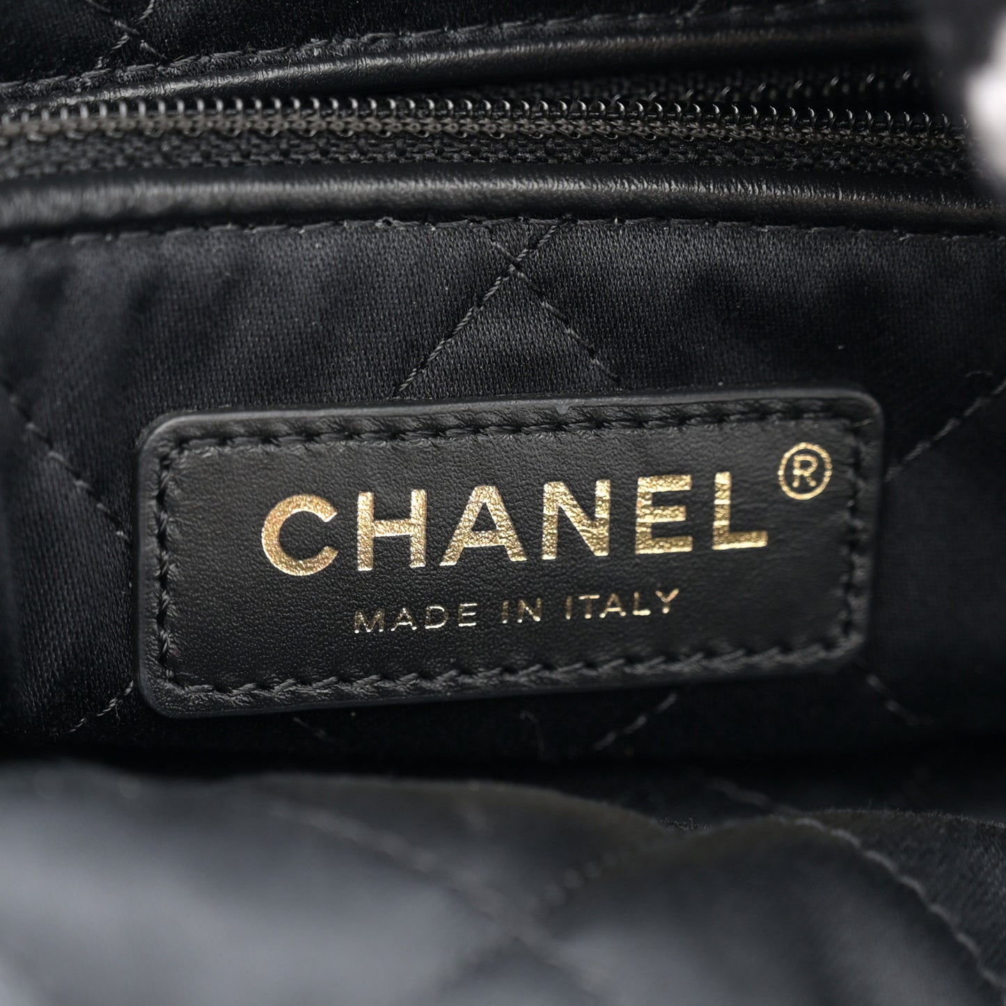 Wool Tweed Quilted Chanel 22 Black Multicolor