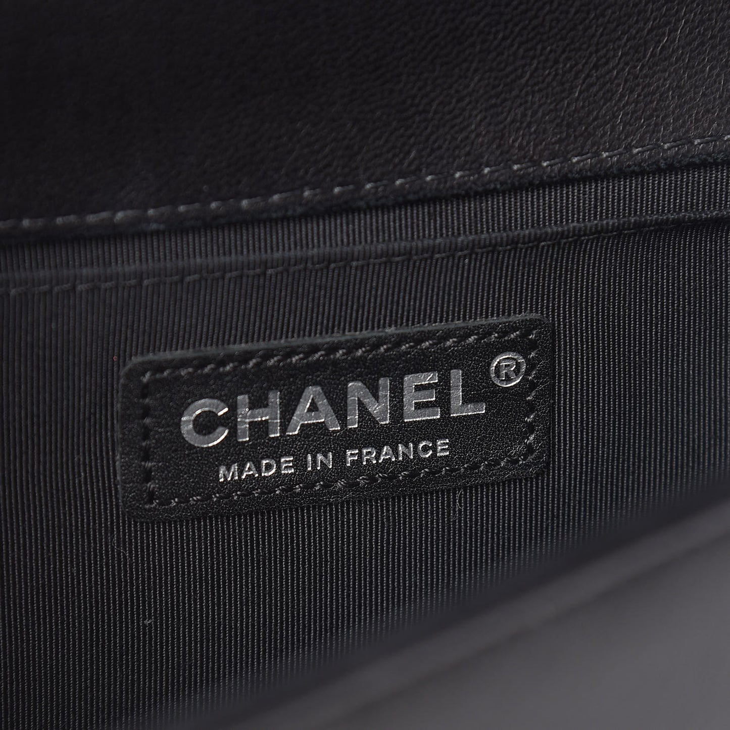 Lambskin Stitched Medium Boy Flap Black