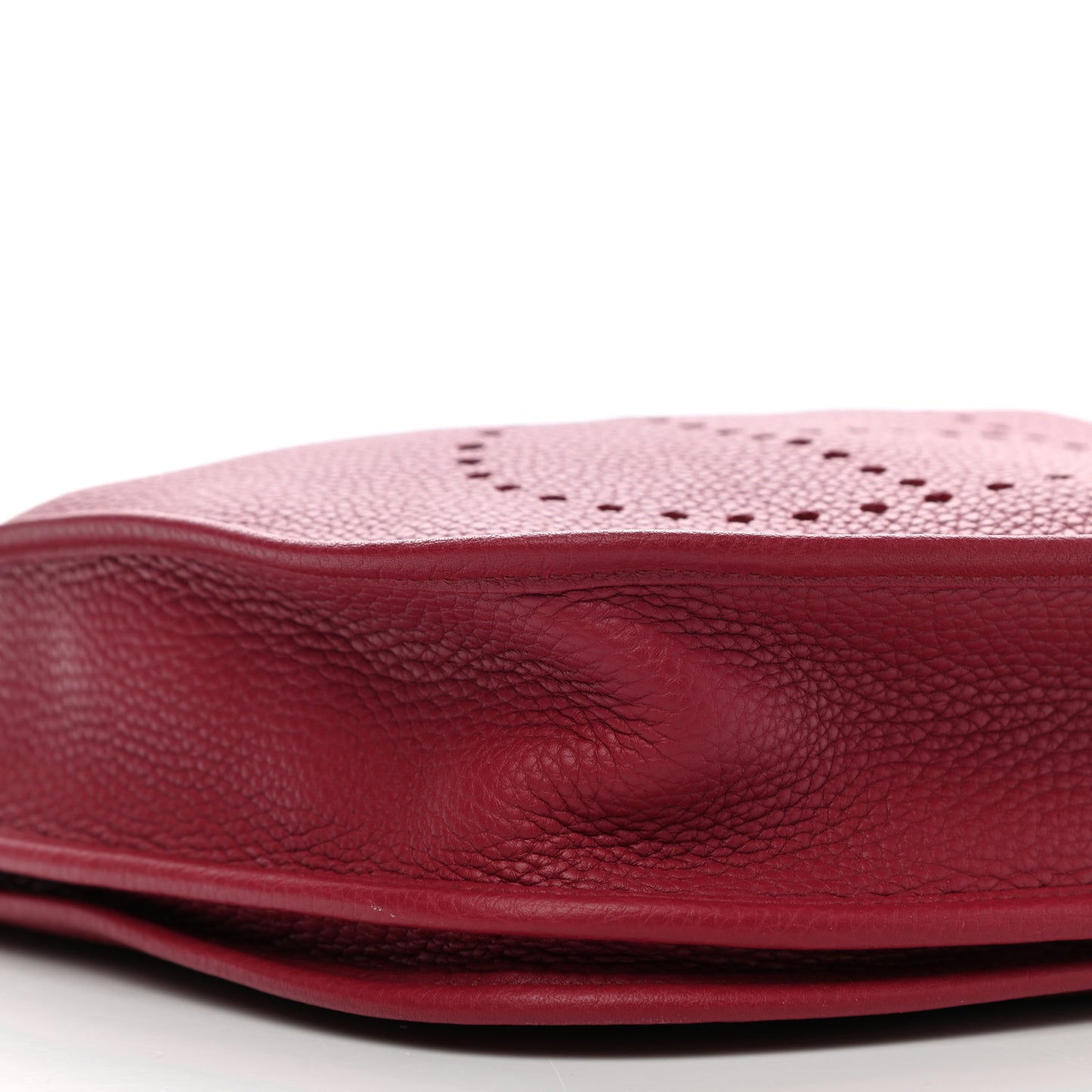 Taurillon Clemence Evelyne III PM Rubis