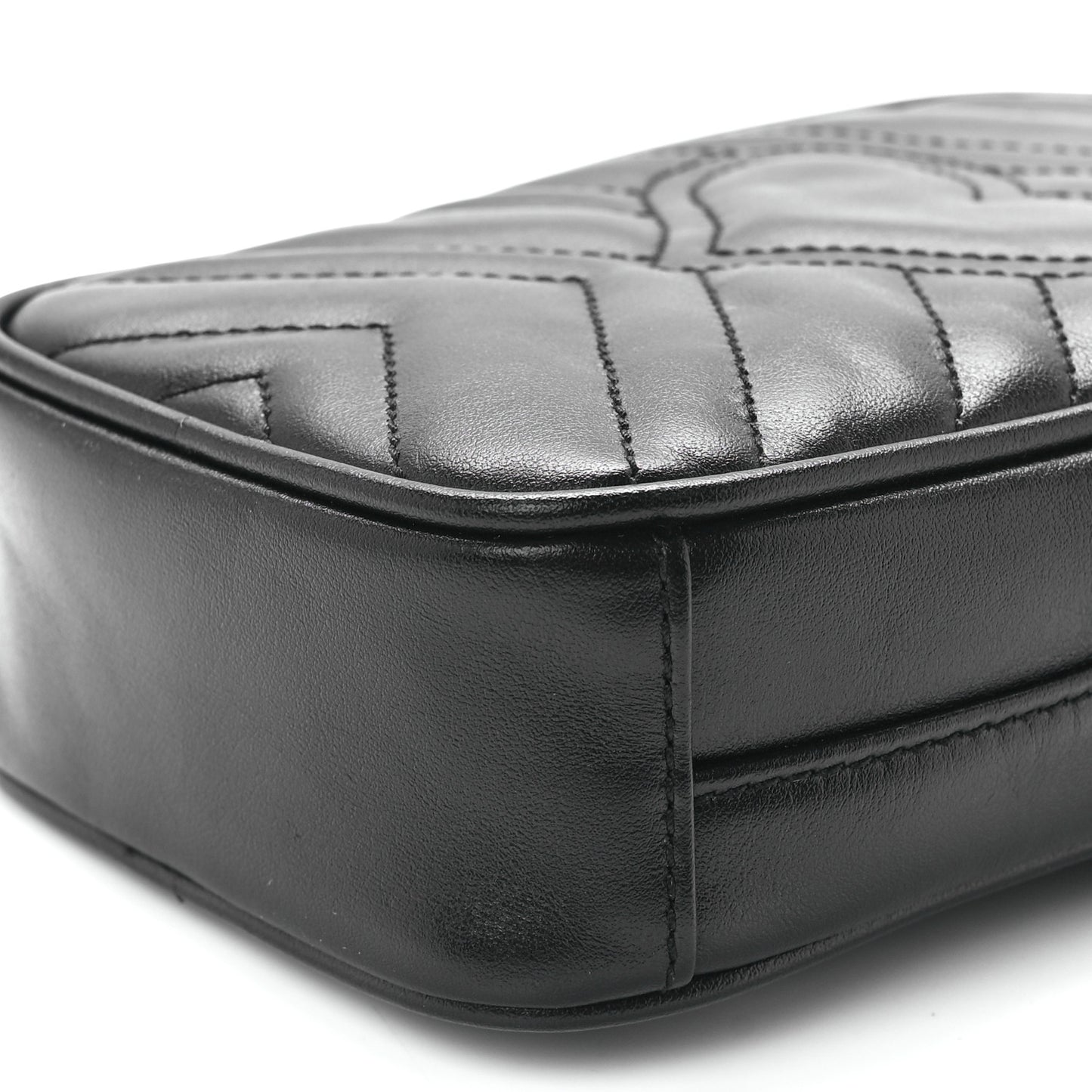 Calfskin Matelasse Mini GG Marmont Crossbody Bag Black