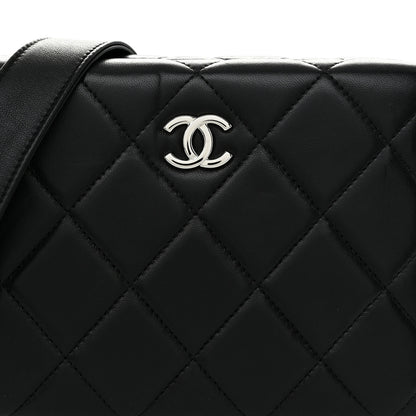 Chanel Quilted Lambskin Metal Bar Clutch Bag Black 8 of 11