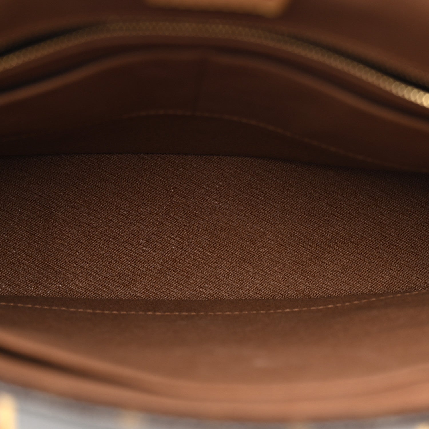 Louis Vuitton Monogram Sac Plat 5 of 9