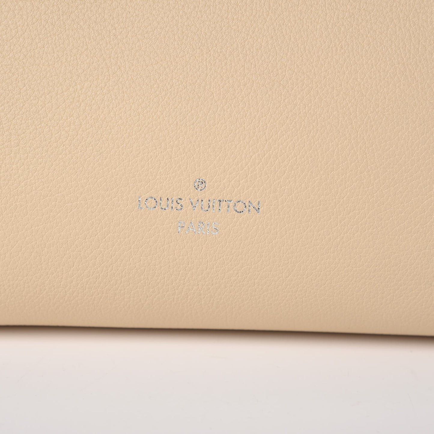 Calfskin Lockme Cabas Vanille Black