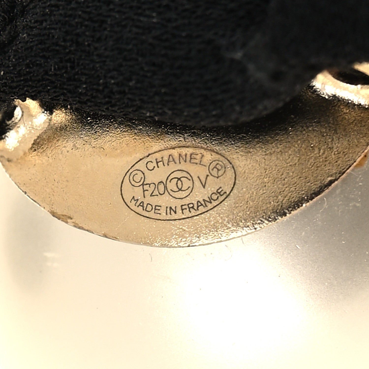 Chanel Pearl CC Hair Tie Black Gold Pearly White 3 of 4