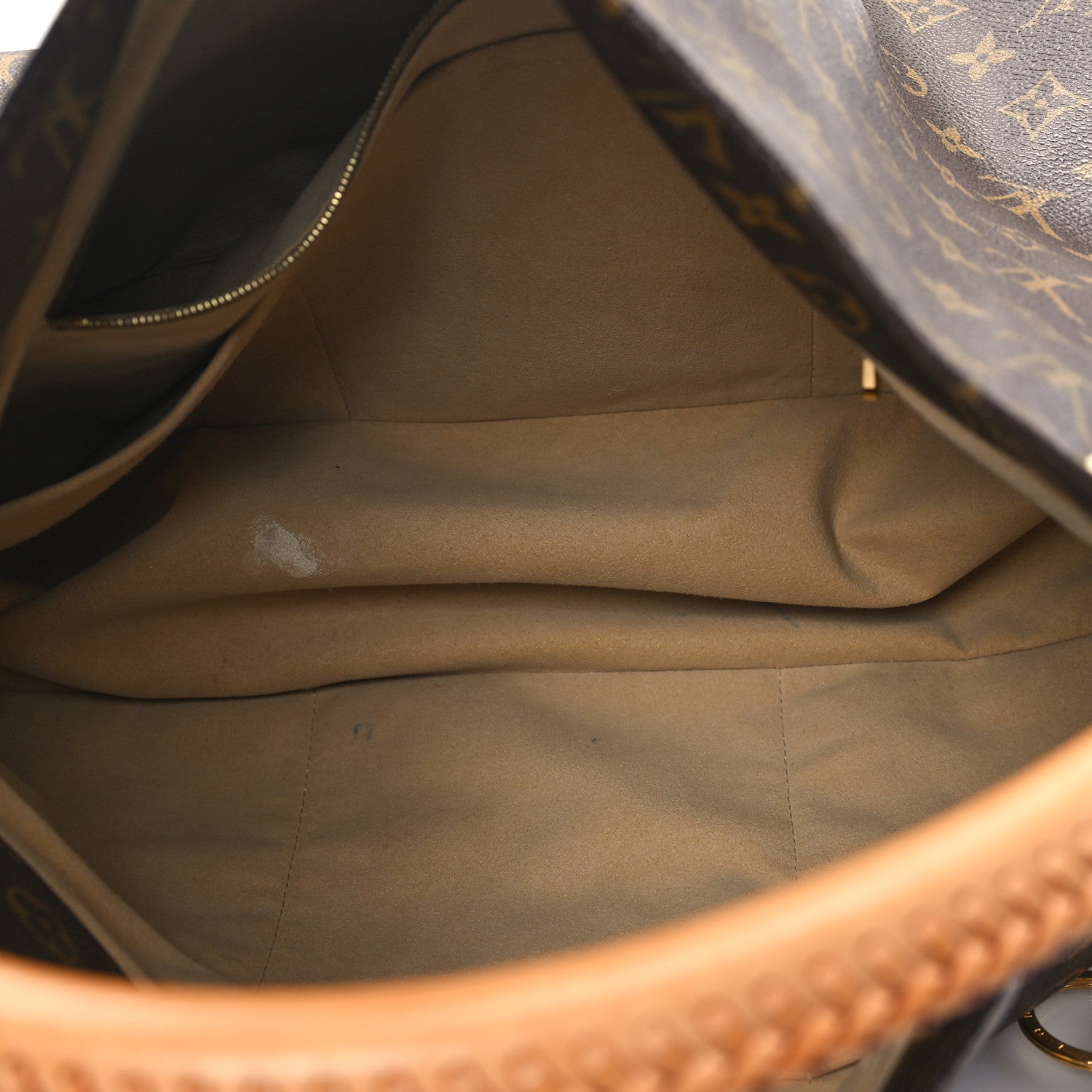 Louis Vuitton Monogram Artsy MM 5 of 9