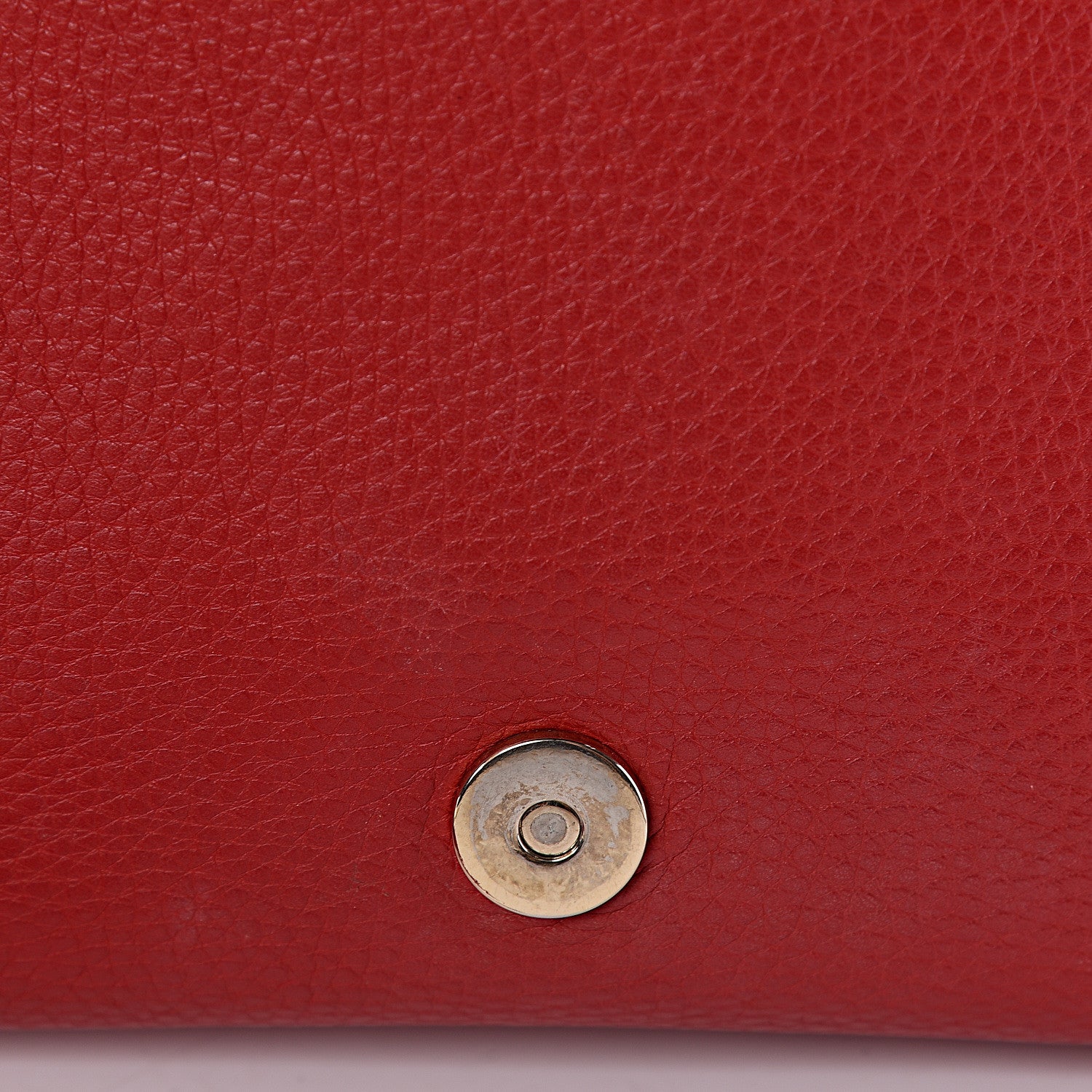 Gucci Pebbled Calfskin Medium Soho Flap Crossbody Tabasco Red 16 of 24