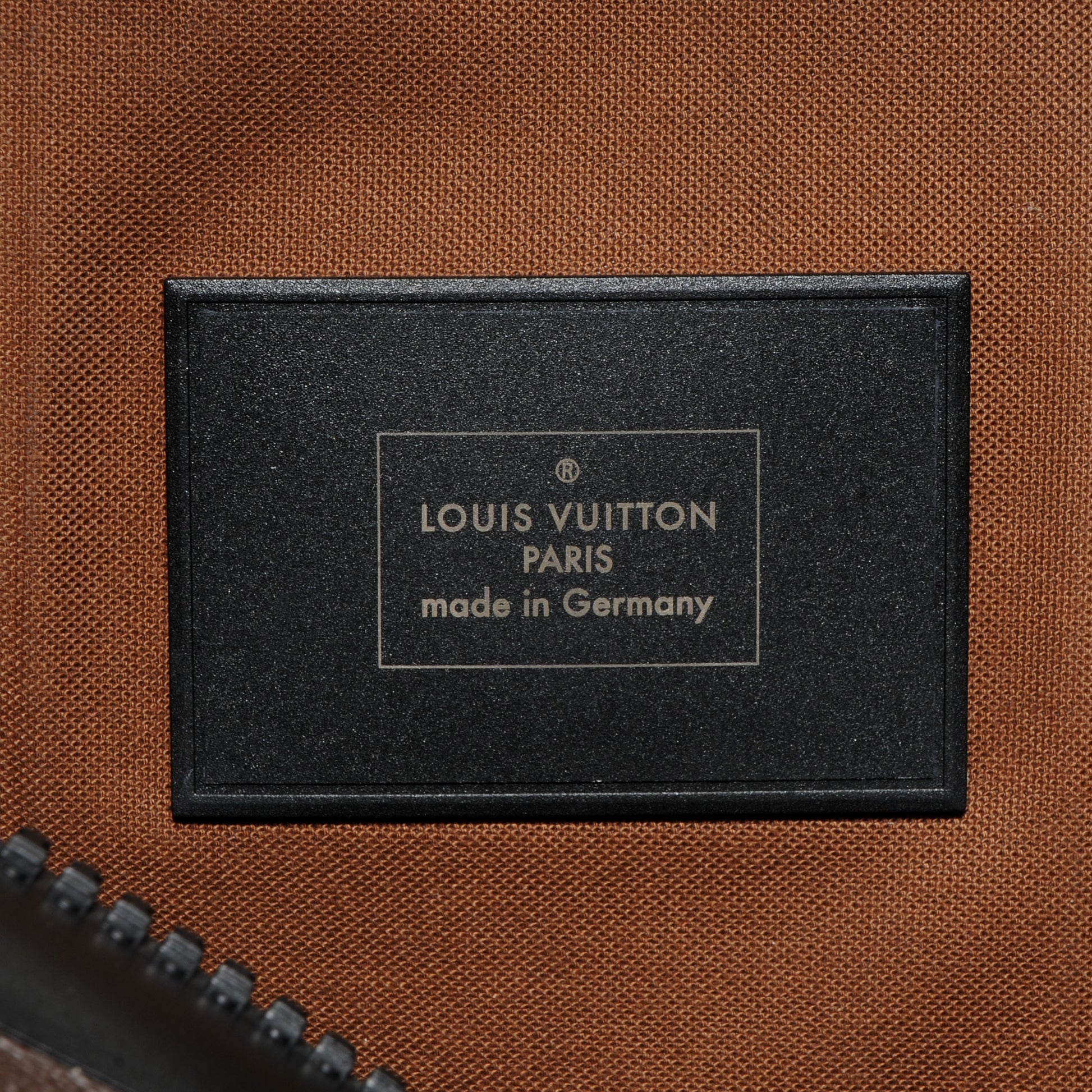 Louis Vuitton Monogram Waterproof Keepall Bandouliere 55 6 of 7