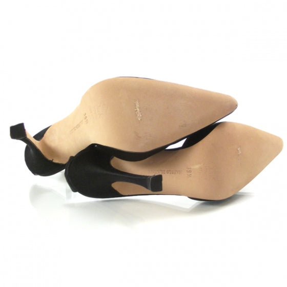 MANOLOBLAHNIKSatinJeweledAnklePumps39.5