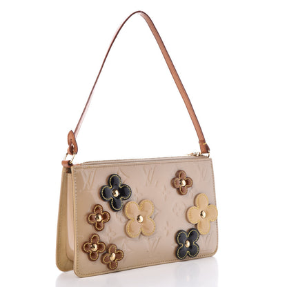 Louis Vuitton Vernis Lexington Fleurs Pochette Beige 3 of 14