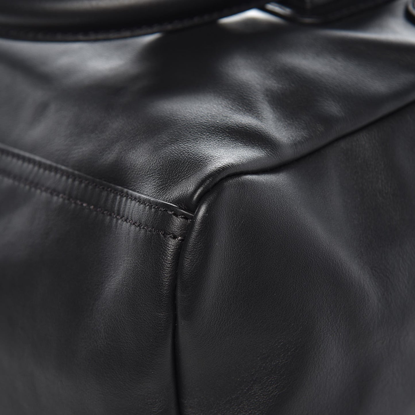 Calfskin Gothic Medium Pandora Black
