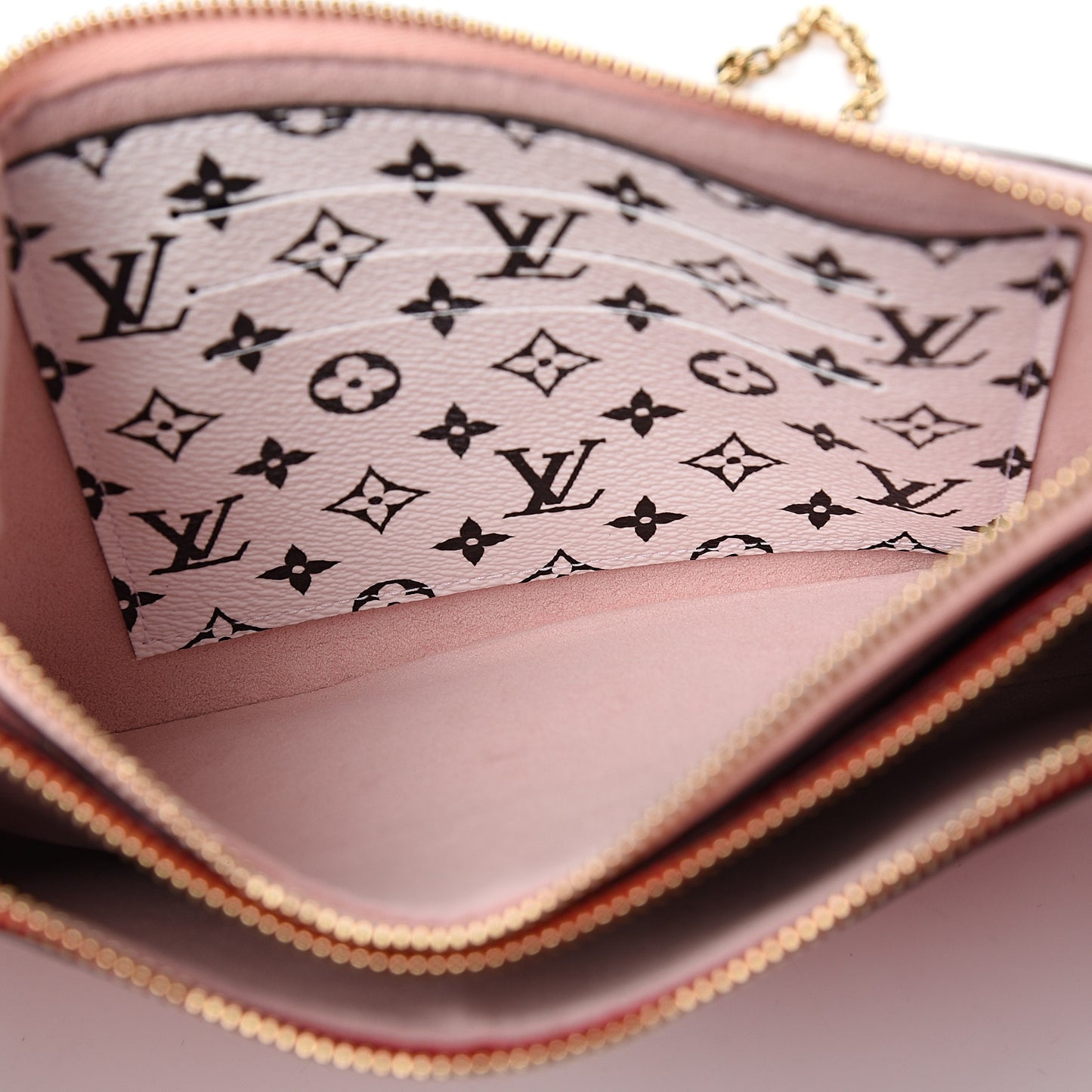 Monogram Giant Double Zip Pochette Rouge