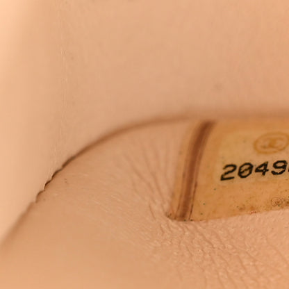 Chanel Caviar Quilted Jumbo Double Flap White 7 of 14