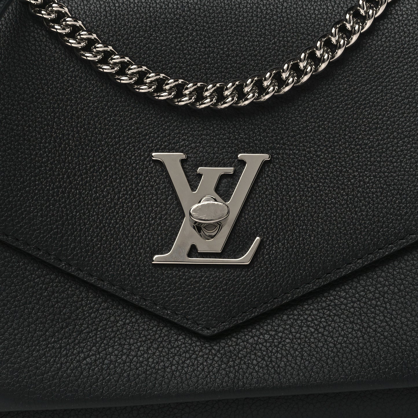 Soft Calfskin Mylockme Chain Bag BB Black