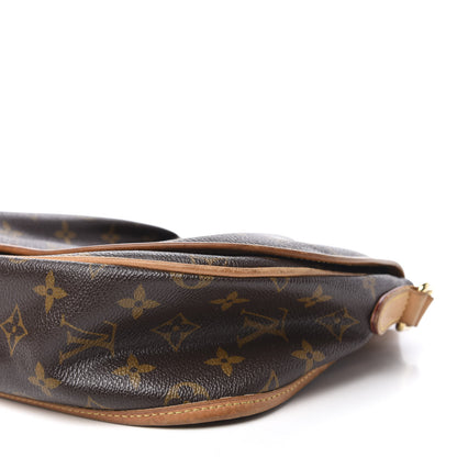 Louis Vuitton Monogram Menilmontant PM 7 of 10