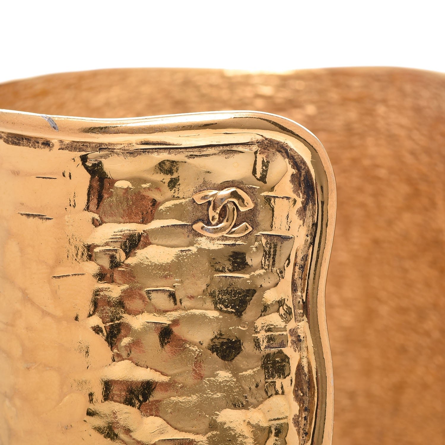 Chanel Medallion Cuff Gold 6 of 6