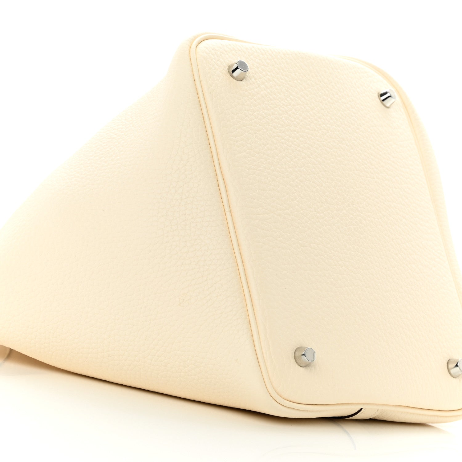 Hermes Taurillon Clemence Swift Eclat Picotin Lock 22 MM Nata Sesame 9 of 13