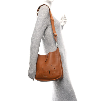 Hermes Taurillon Clemence Evelyne III PM Gold 2 of 10