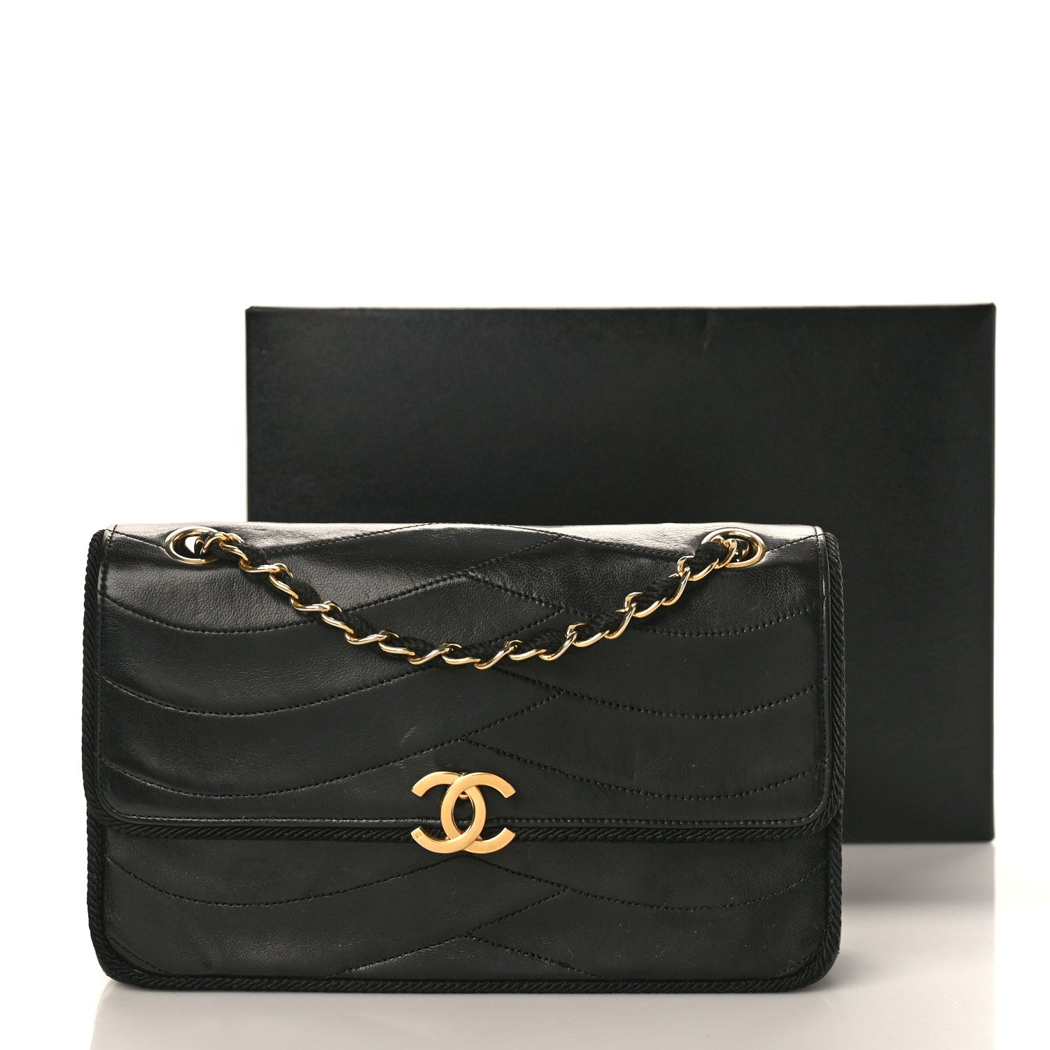 Chanel Lambskin Scallop Quilted Single Flap Black 11 of 11