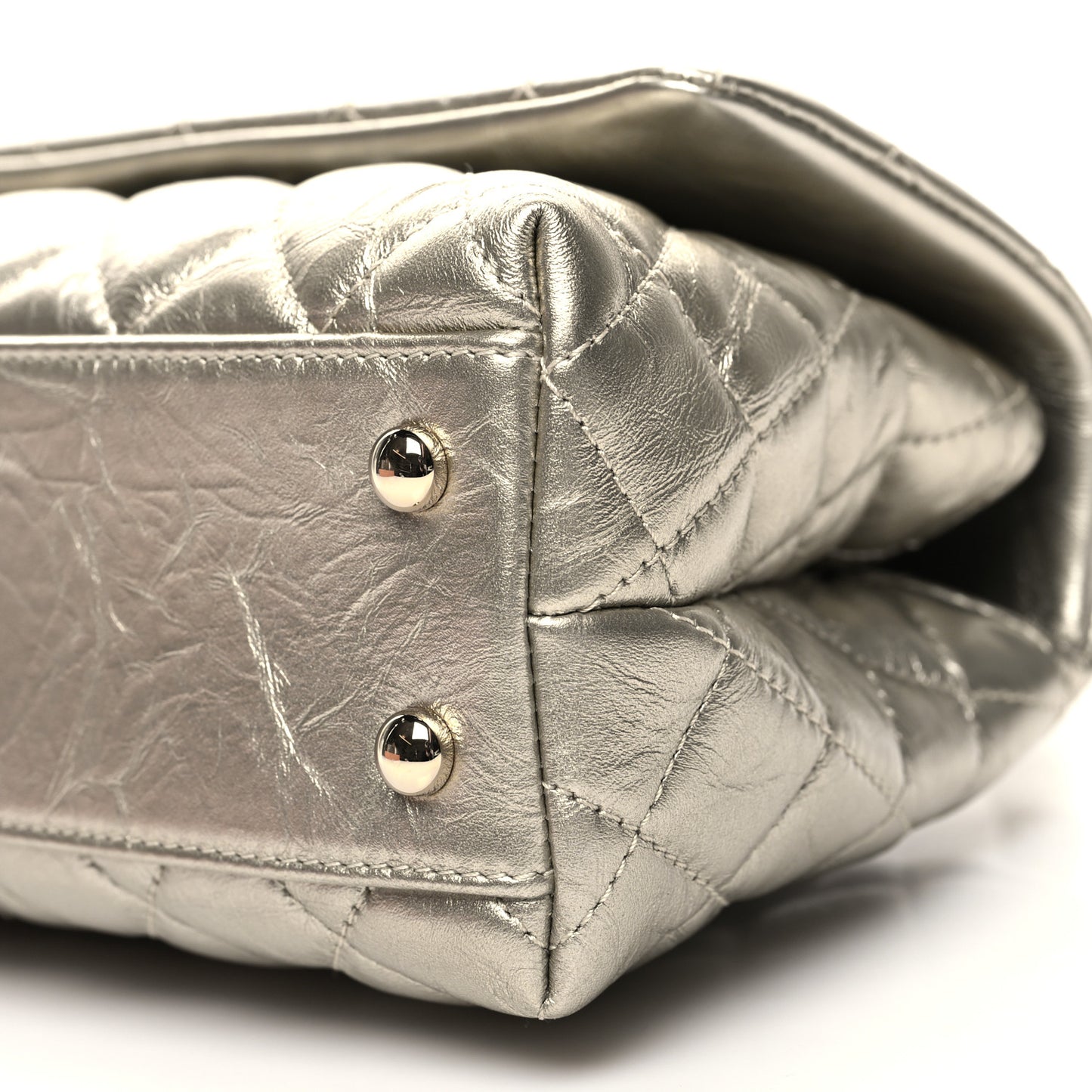 Metallic Aged Calfskin Quilted Mini Coco Handle Flap Gold