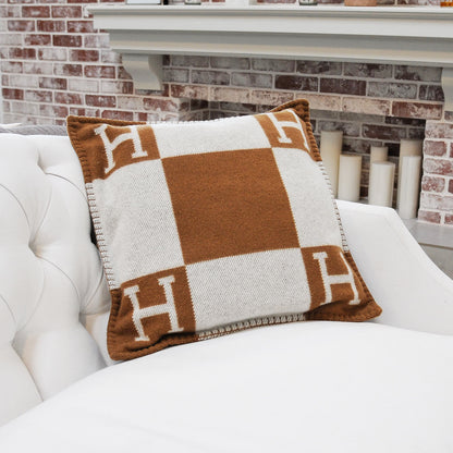 Hermes Wool Cashmere Avalon Pillow PM Ecru Camel 2 of 4