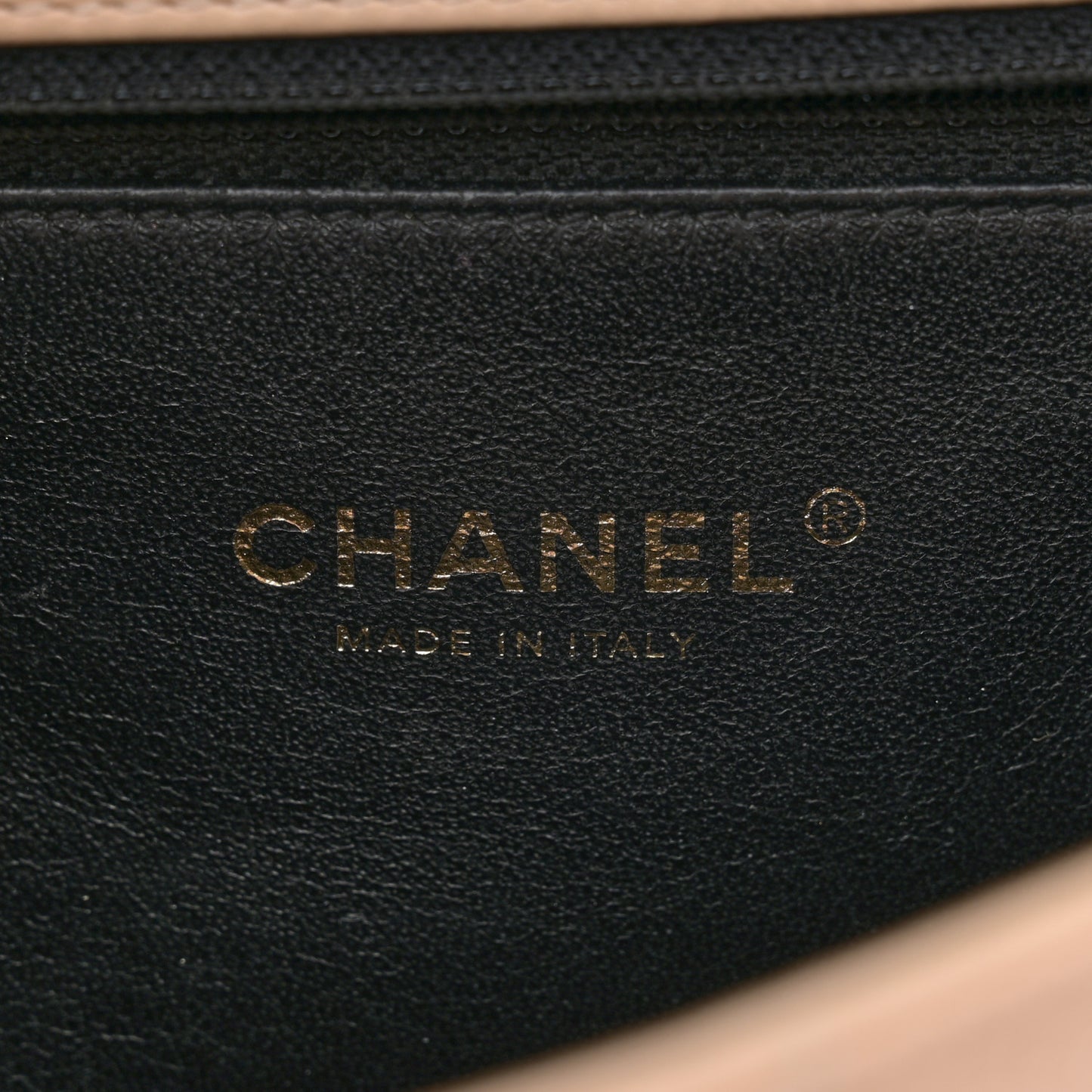 Caviar Quilted Small CC Filigree Flap Beige Black