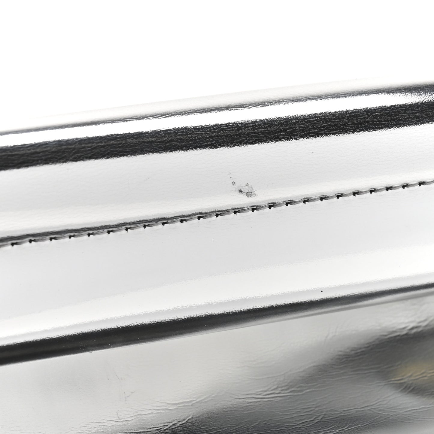 Metallic Patent Calfskin La Pochette Rond Carre Silver