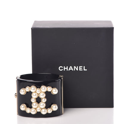 Chanel Resin Pearl CC Cuff Black 10 of 10