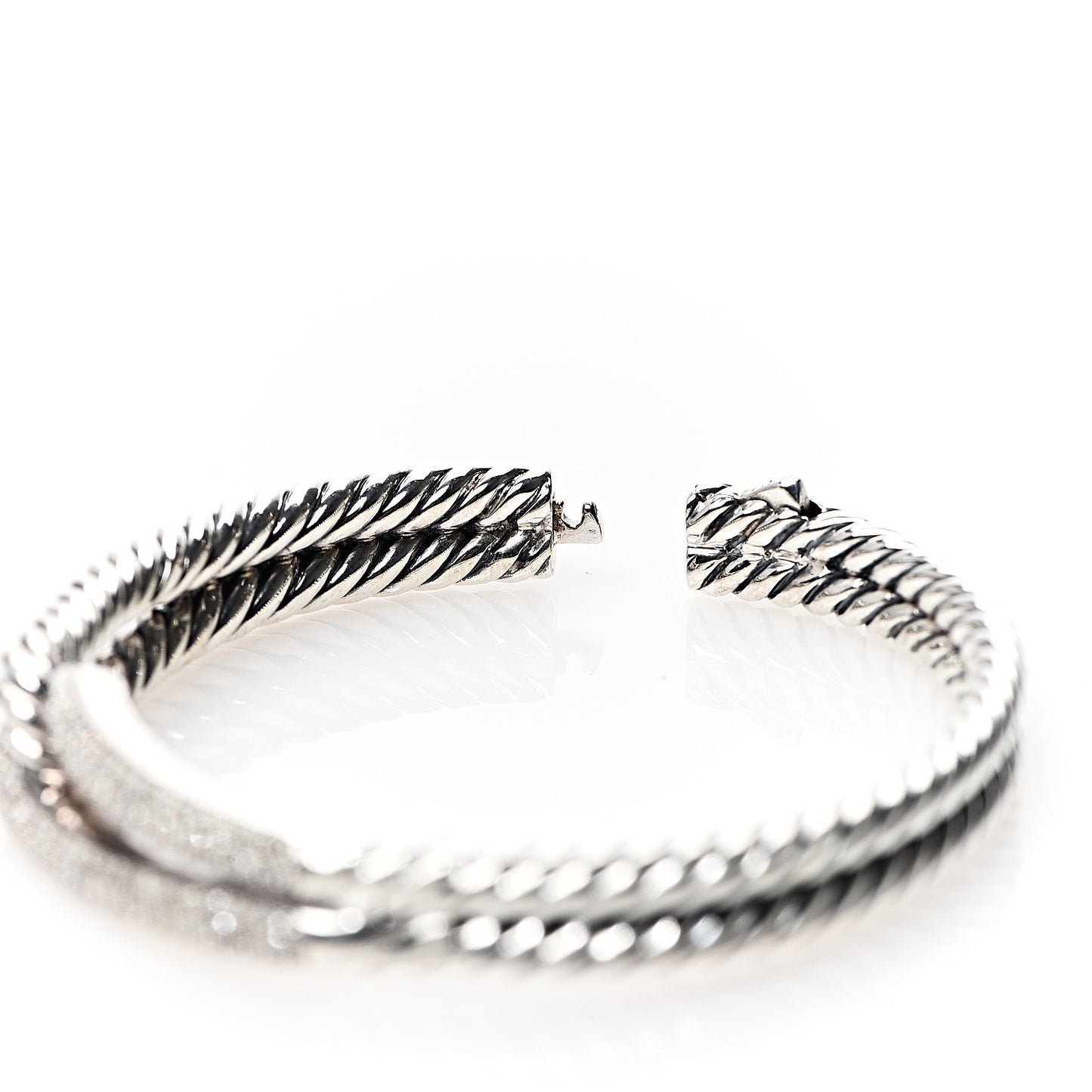 Sterling Silver Diamond Pave 10mm Single Loop Labyrinth Bracelet