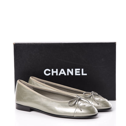 Chanel Patent Calfskin CC Cap Toe Ballerina Flats 36.5 Light Grey 11 of 11
