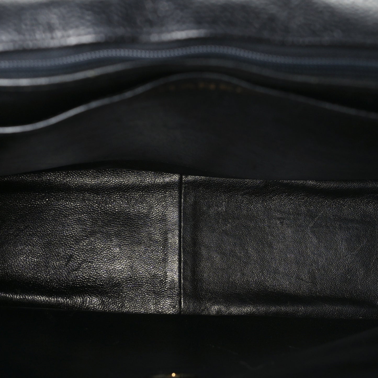 Caviar Quilted XL Single Flap Black