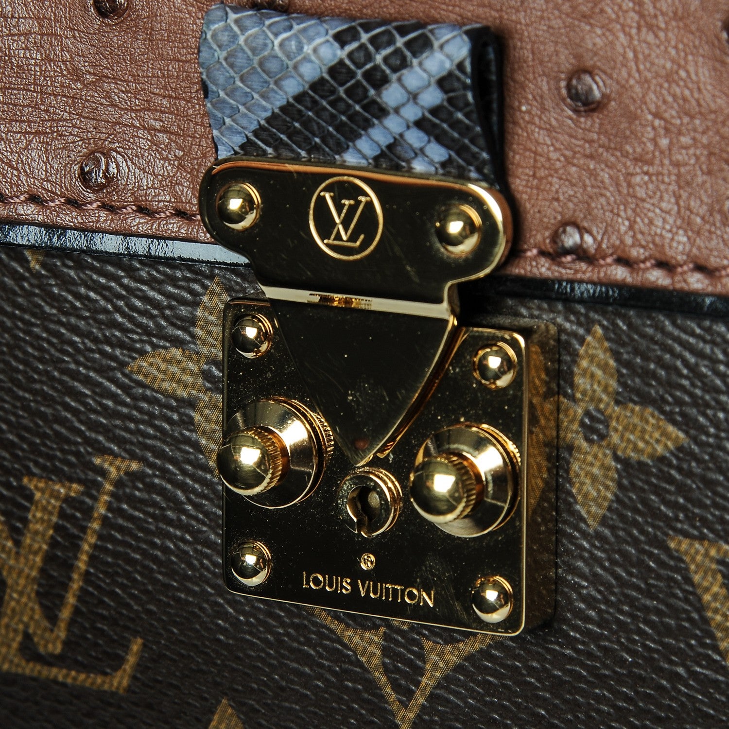 Louis Vuitton Ostrich Python Majestueux Tote MM Blue 7 of 7