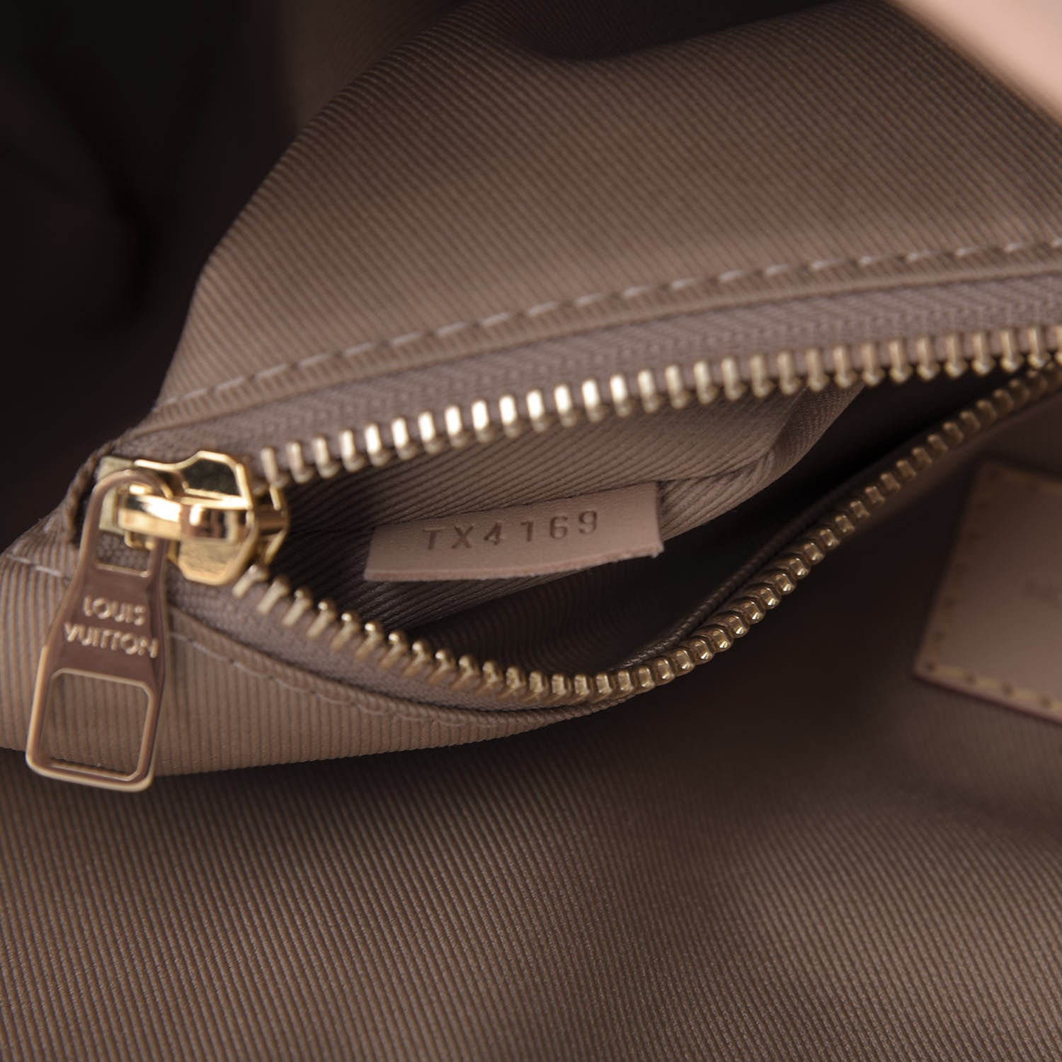 Louis Vuitton Monogram Graceful MM 10 of 10