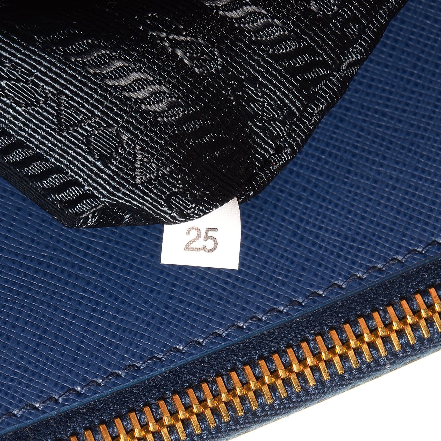 Saffiano Lux Extra Large Galleria Double Zip Tote Bluette