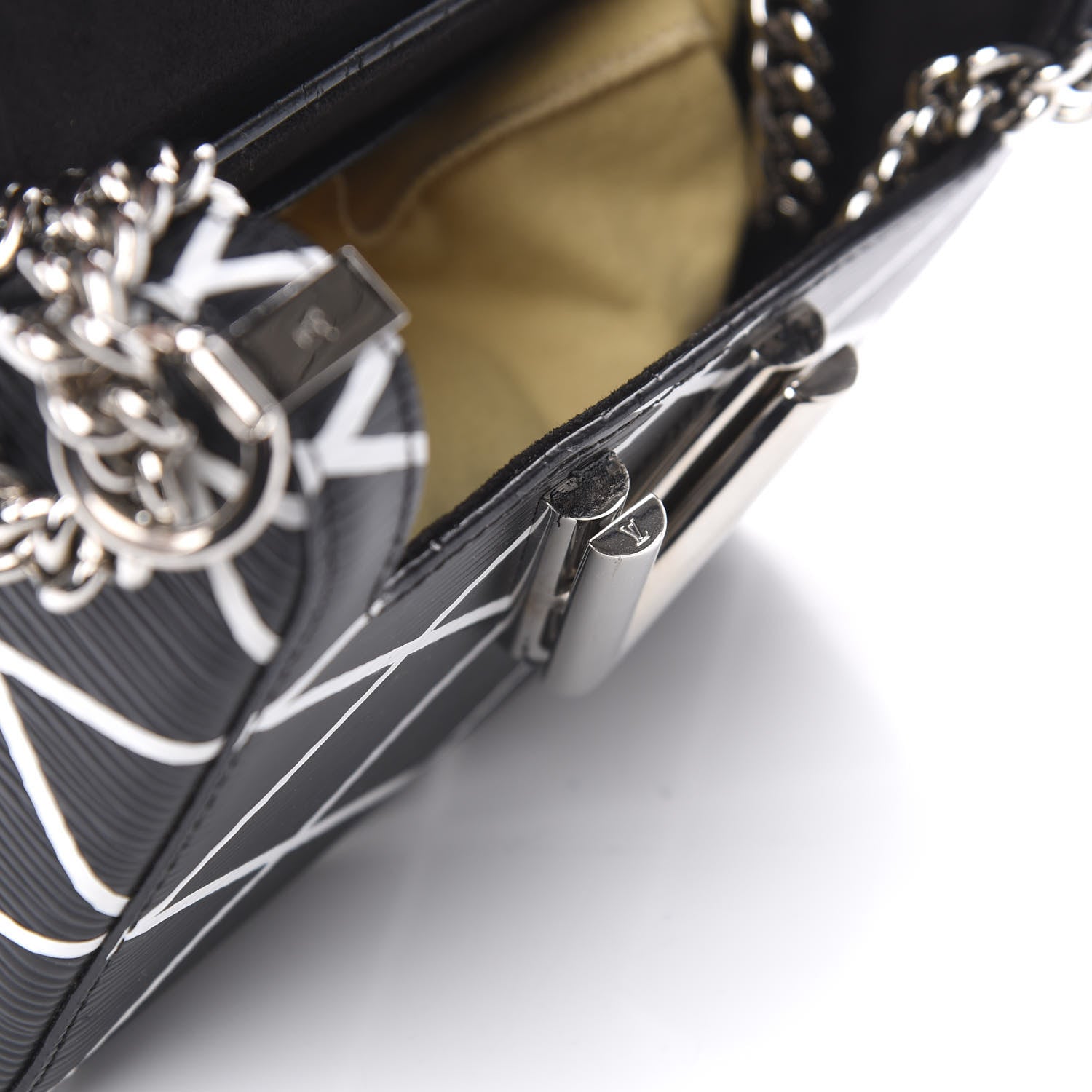 Louis Vuitton Epi Malletage Twist PM Black 16 of 20