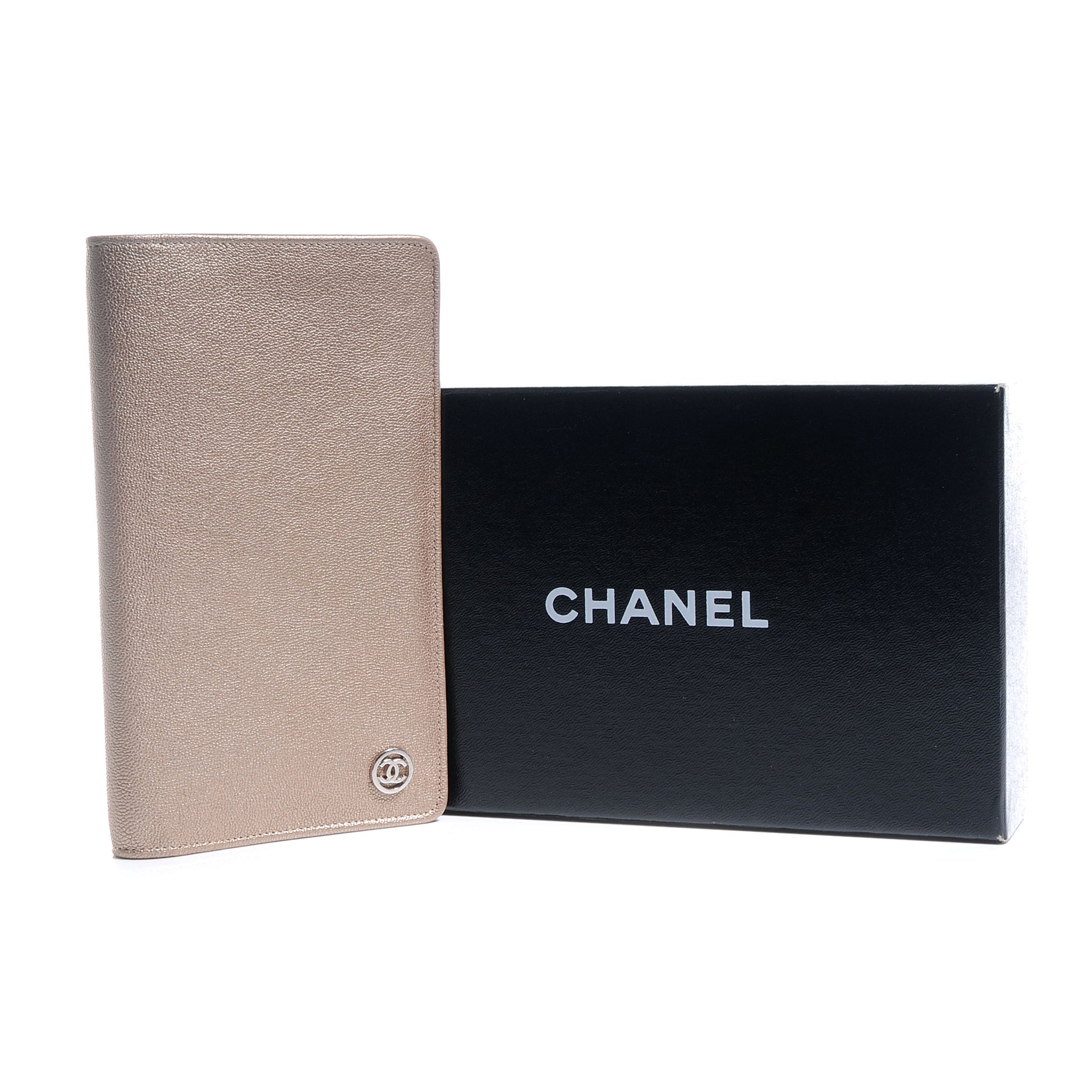 Chanel Calfskin Large Yen Wallet Metallic 5 of 8