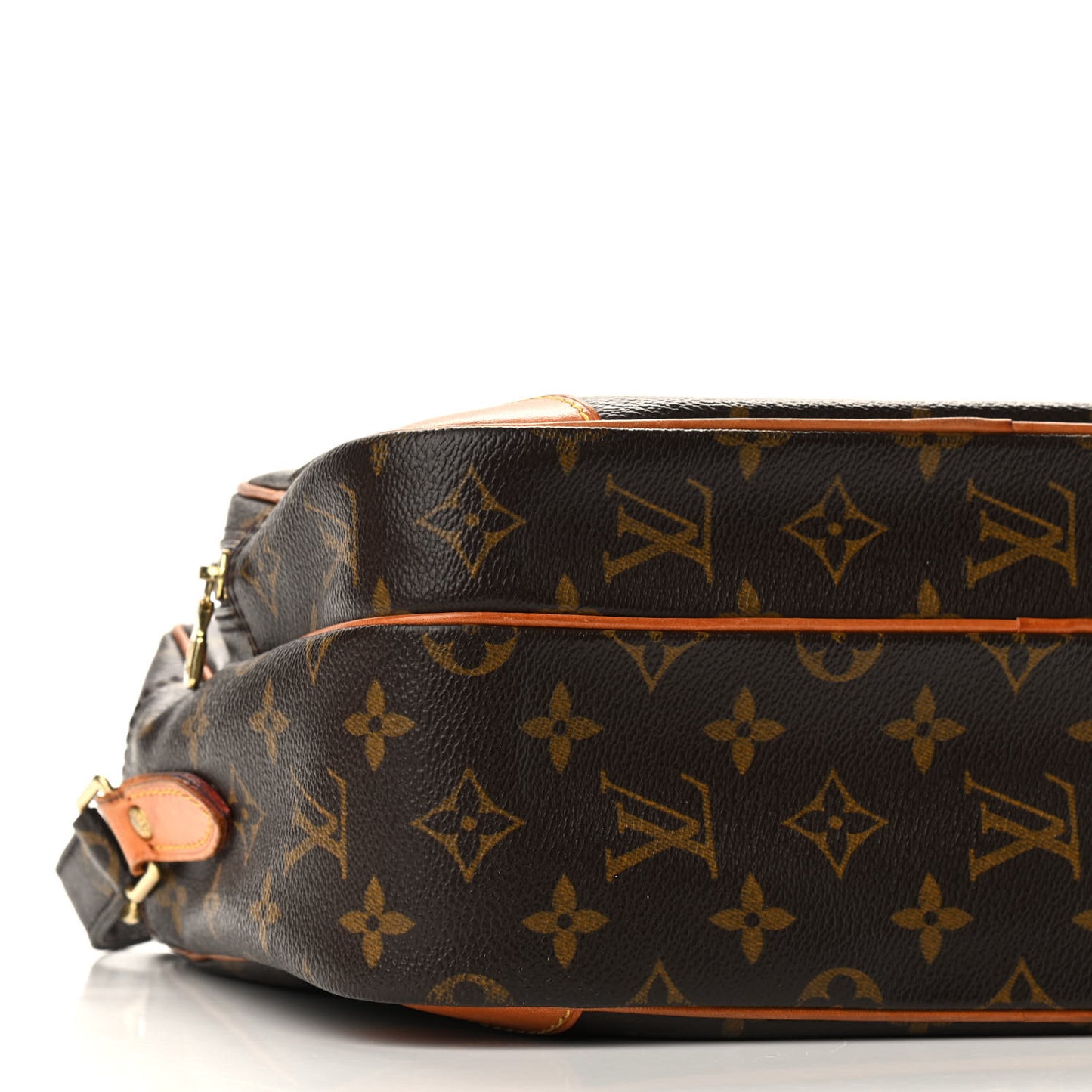 Monogram Nil 28