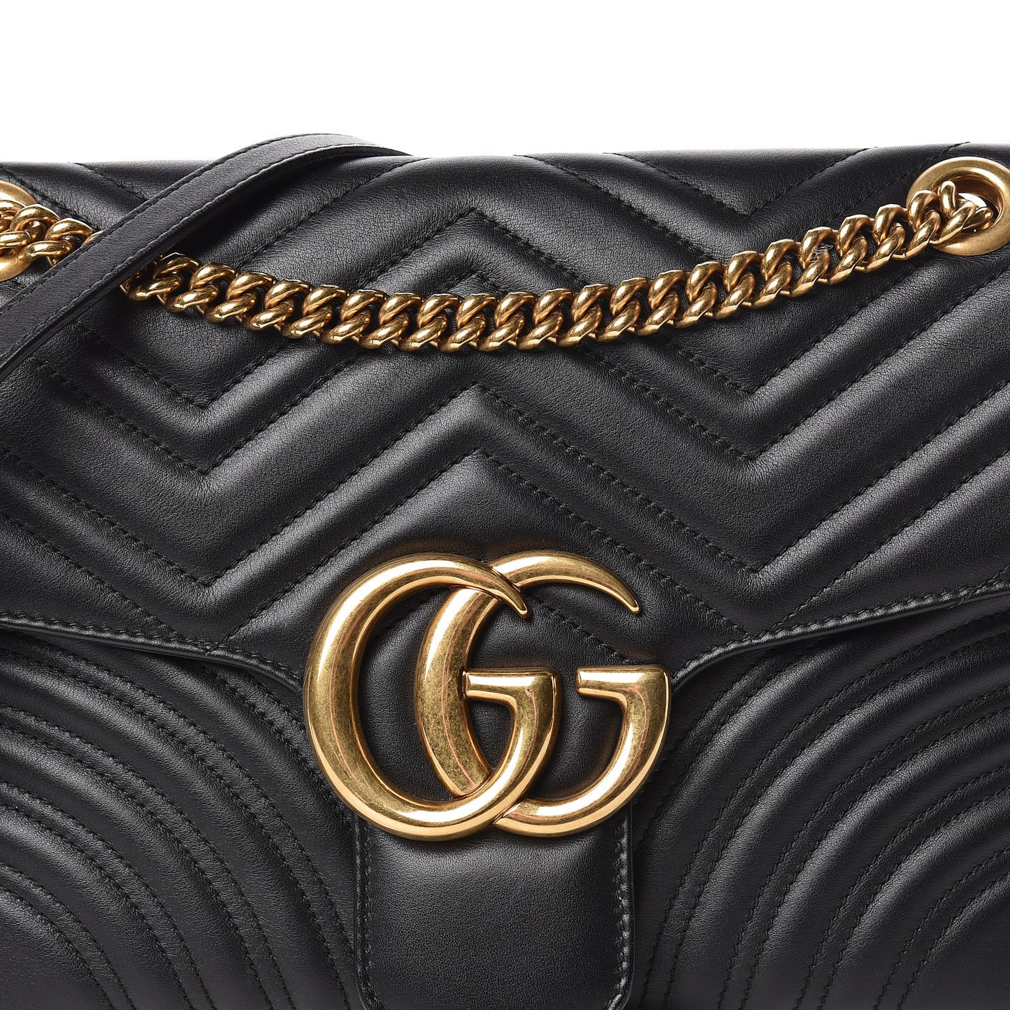 Calfskin Matelasse Medium GG Marmont Shoulder Bag Black
