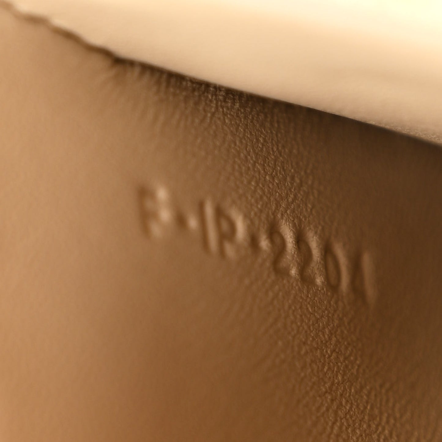 Supple Calfskin Teen Nino Cappuccino
