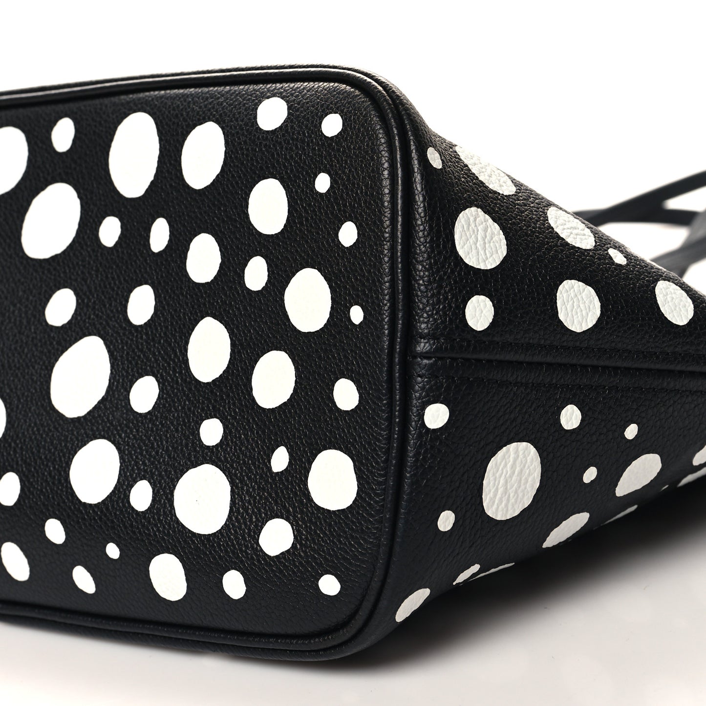 LV X YK Empreinte Neverfull MM Black White